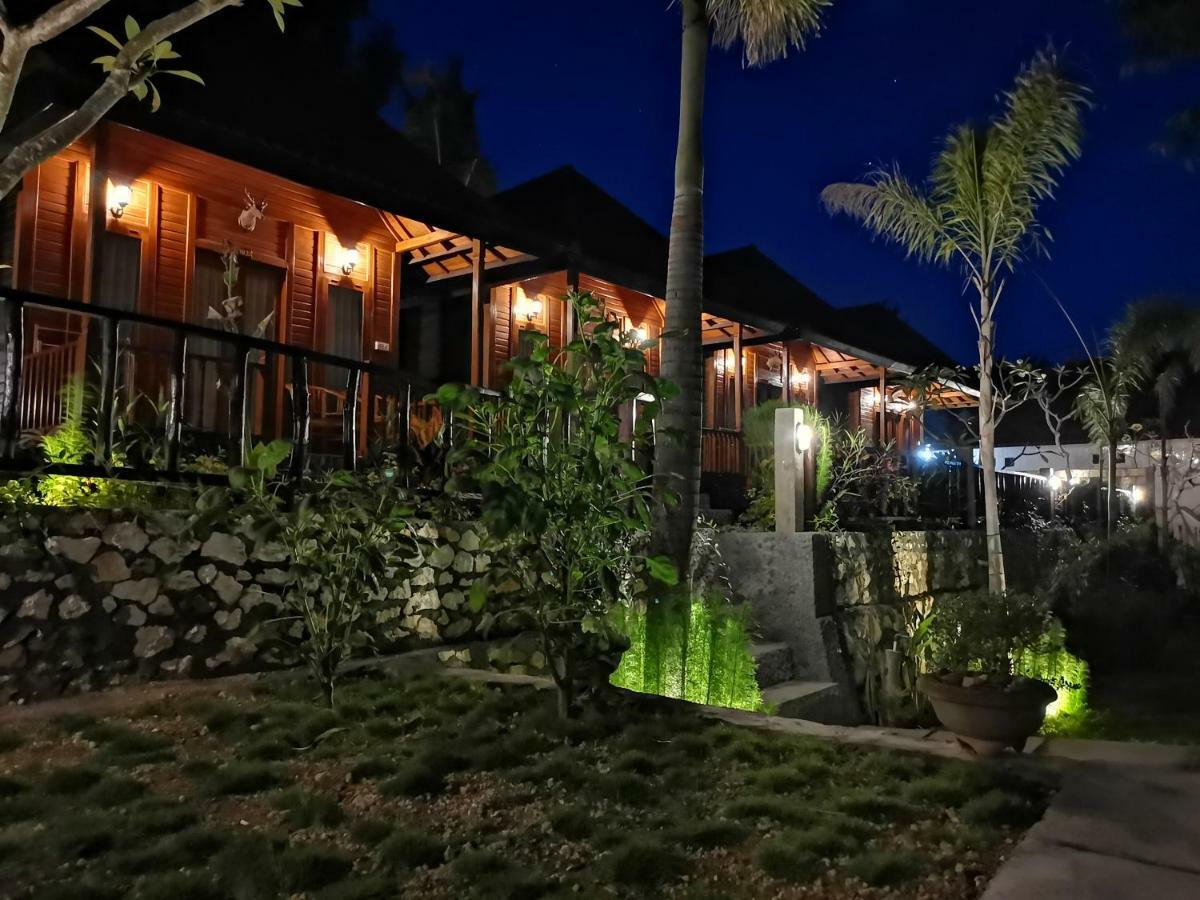 Kamasan Cottage By Reccoma Toyapakeh Exterior foto